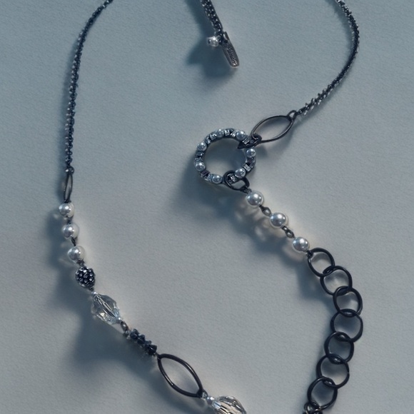 🌹PLUNDER BRONZE DANIELLE PRAY NECKLACE - Picture 3 of 4